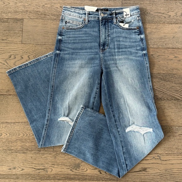 Judy Blue Distressed High Waist Straight Leg Jeans - Picture 1 of 11